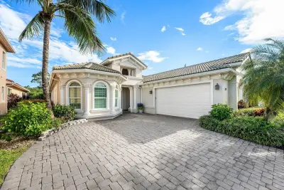 260 Carina Dr, Jupiter: photo 1 of 49