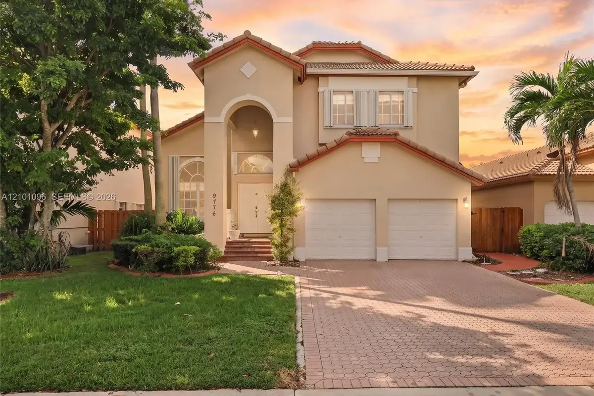 9776 NW 30th St, Doral: photo 1 of 63