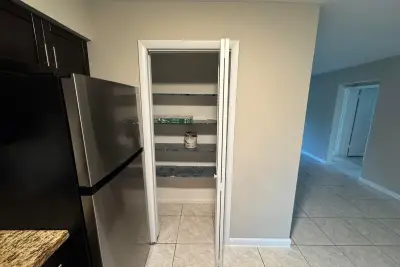 5215 NW 16th St, Lauderhill: photo 1 of 18
