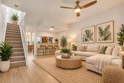3330 Concert Ln #124, Margate: photo 1 of 49