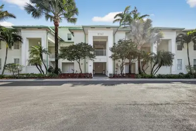5300 NW 87th Ave #1215, Doral: photo 1 of 28