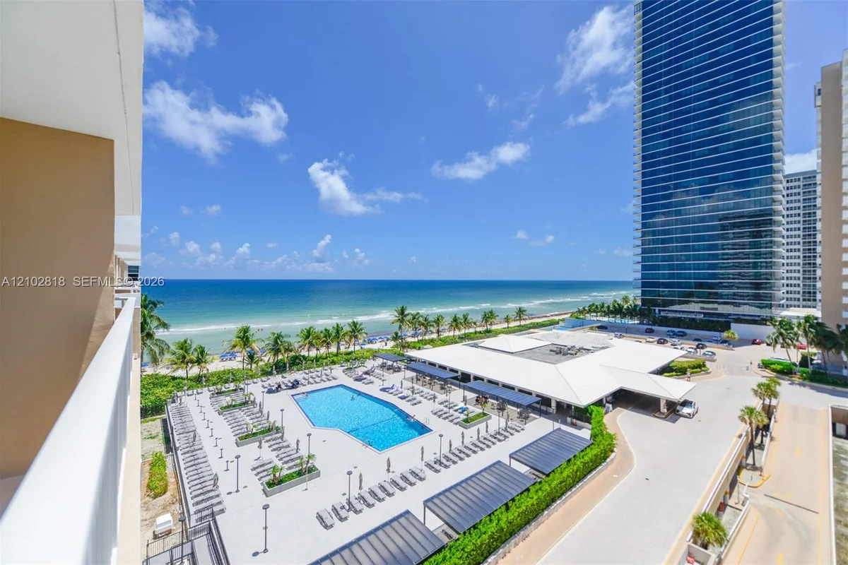 1950 S Ocean Dr #7G, Hallandale Beach: photo 1 of 43