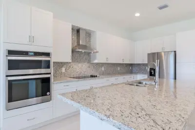 4344 SW 177th Ave, Miramar: photo 1 of 44
