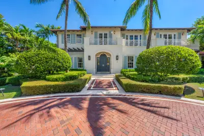 13 Via Vizcaya, Palm Beach: photo 1 of 38
