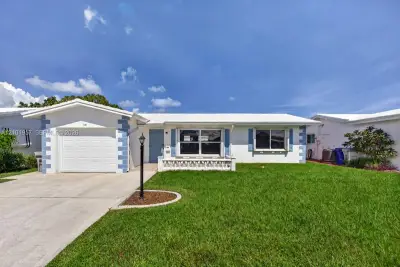 341 NW 25th Ct, Pompano Beach: photo 1 of 30