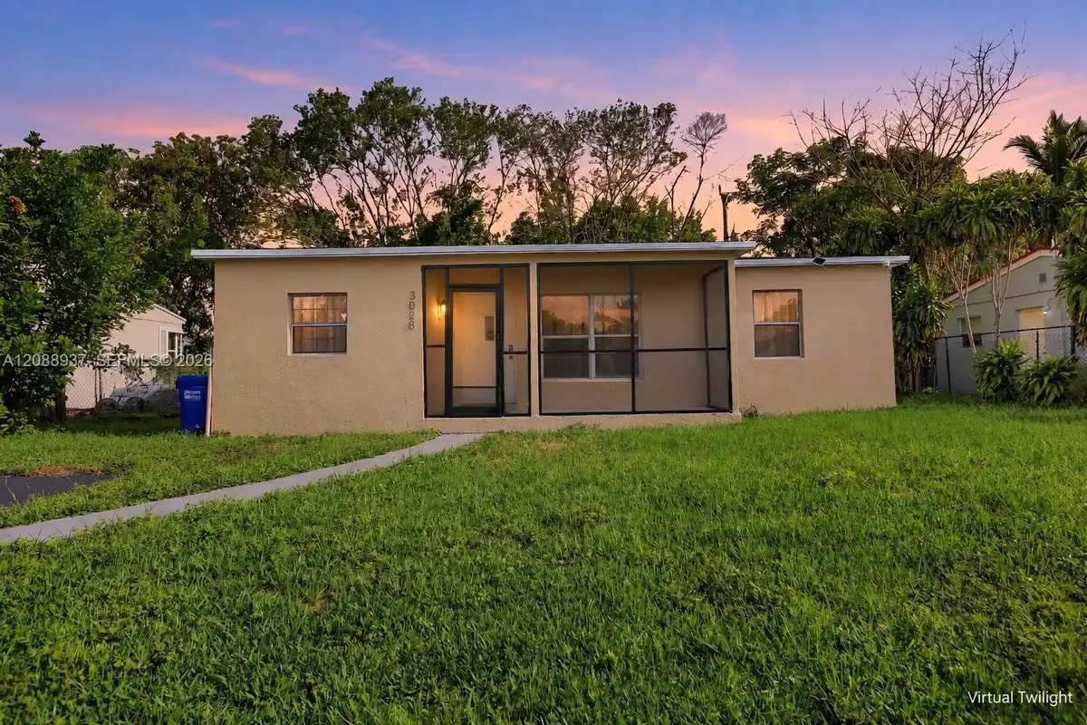 3020 NW 7th St, Pompano Beach: photo 1 of 26