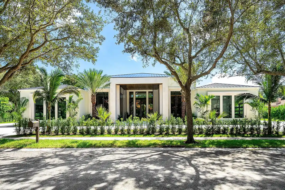 2480 NW 43rd St, Boca Raton: photo 1 of 53