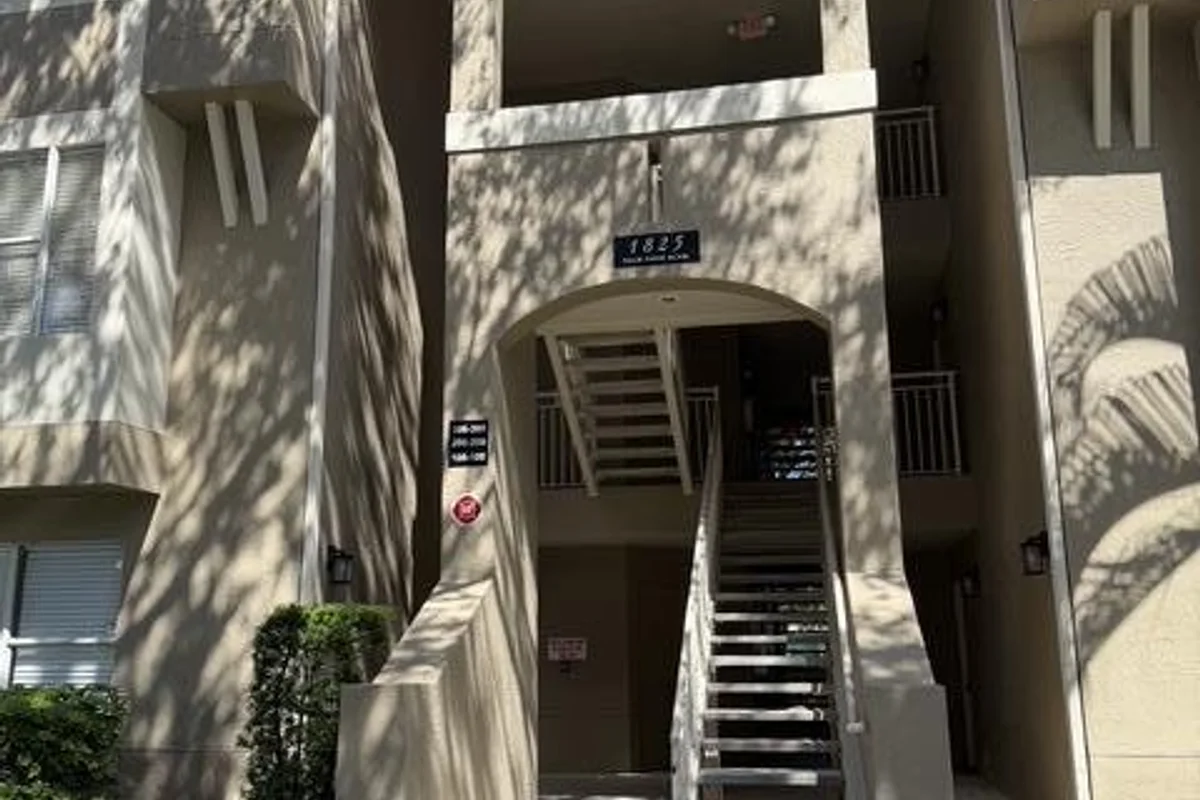 1825 Palm Cove Blvd #7-309, Delray Beach: photo 1 of 10