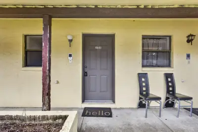 4661 Perth Rd, West Palm Beach: photo 1 of 33