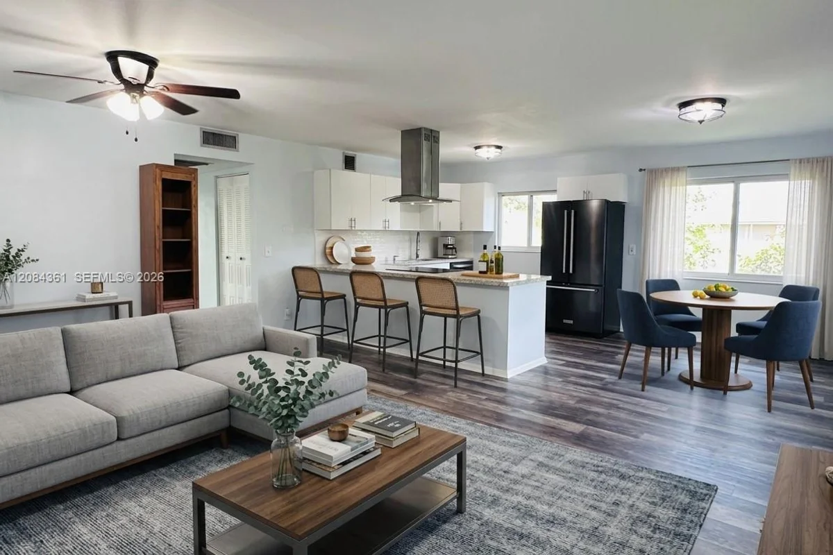 850 SW 133rd Ter #318B, Pembroke Pines: photo 1 of 52