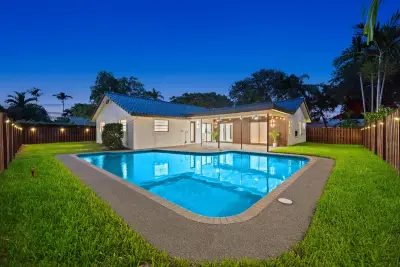 10742 NW 18th Ct, Coral Springs: photo 1 of 54