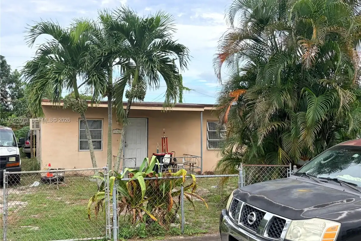 16461 NW 19 Ct, Miami Gardens: photo 1 of 18