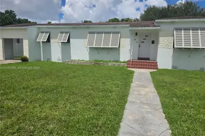5811 SW 20th St, Miami: photo 1 of 48