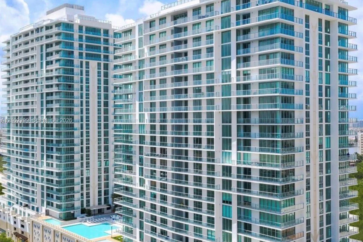 330 Sunny Isles Blvd #5-1401, Sunny Isles Beach: photo 1 of 31