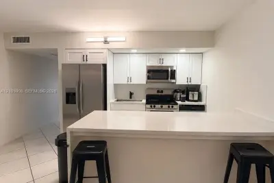 1207 Bahama Bend #E1, Coconut Creek: photo 1 of 8