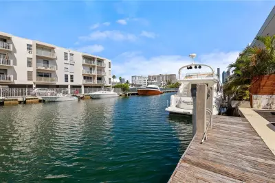 3665 NE 167th St #409, North Miami Beach: photo 1 of 24