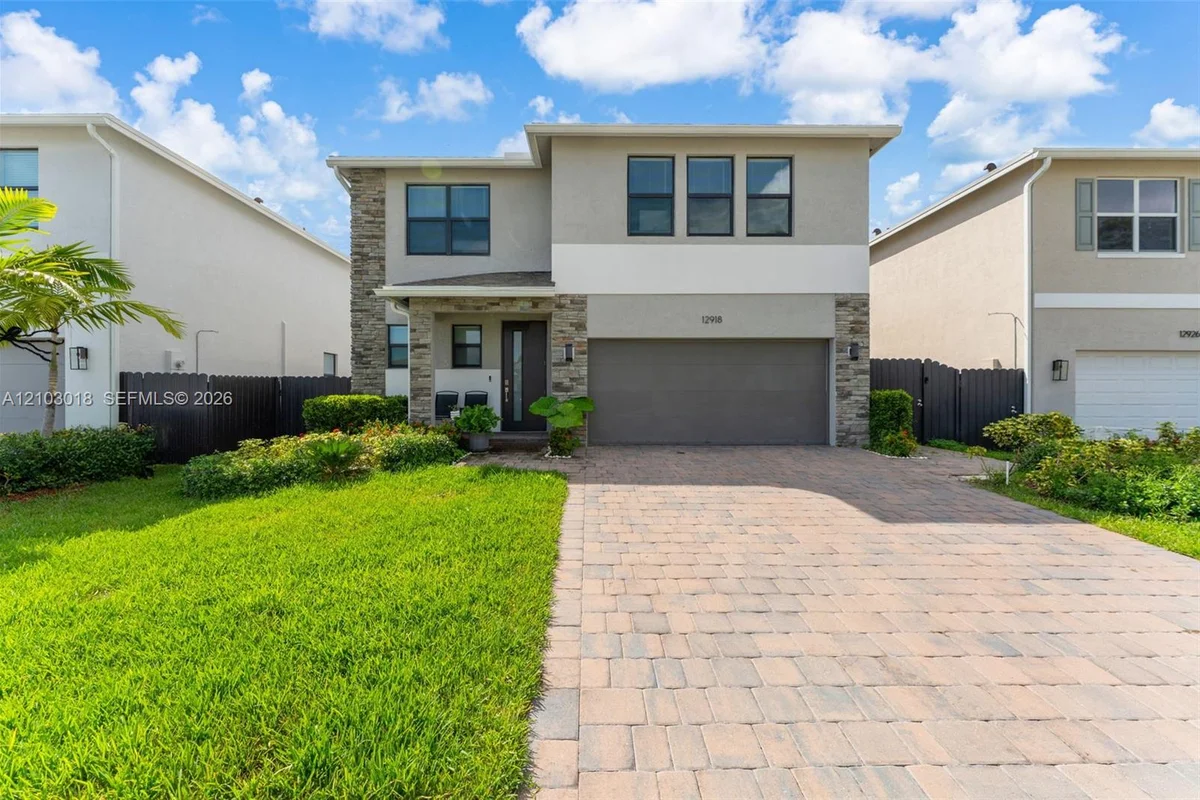 12918 SW 266th Ter, Homestead: photo 1 of 41