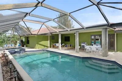 1705 Ashby Rd, North Palm Beach: photo 1 of 21