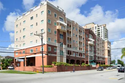 2280 SW 32 Ave #213, Miami: photo 1 of 30