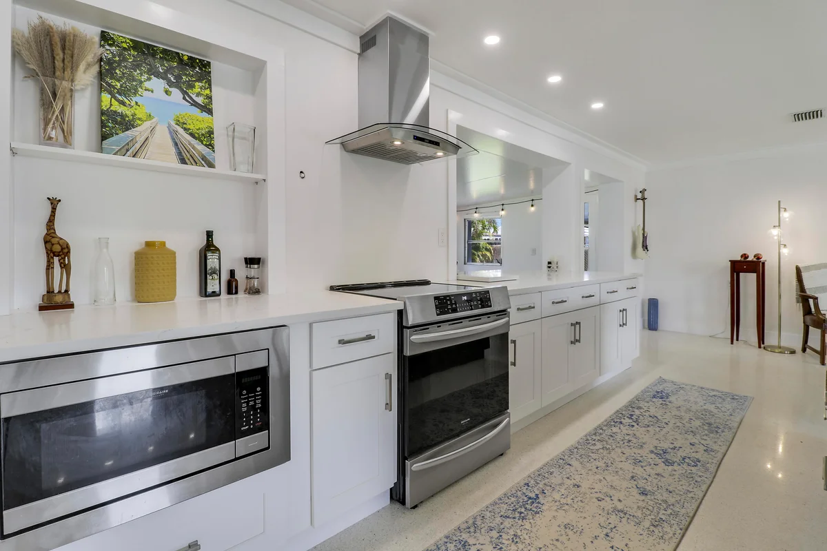 1518 Summer Ave, Jupiter: photo 1 of 59