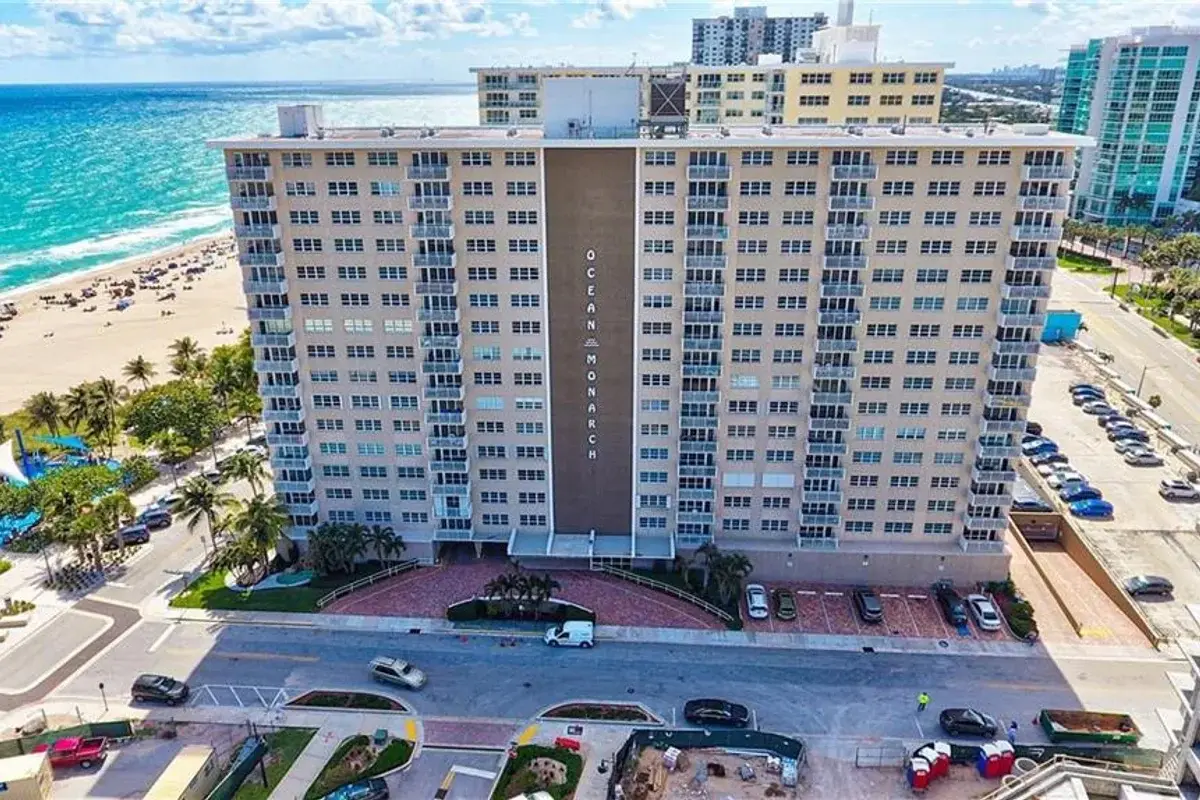 133 N Pompano Beach Blvd #108, Pompano Beach: photo 1 of 65