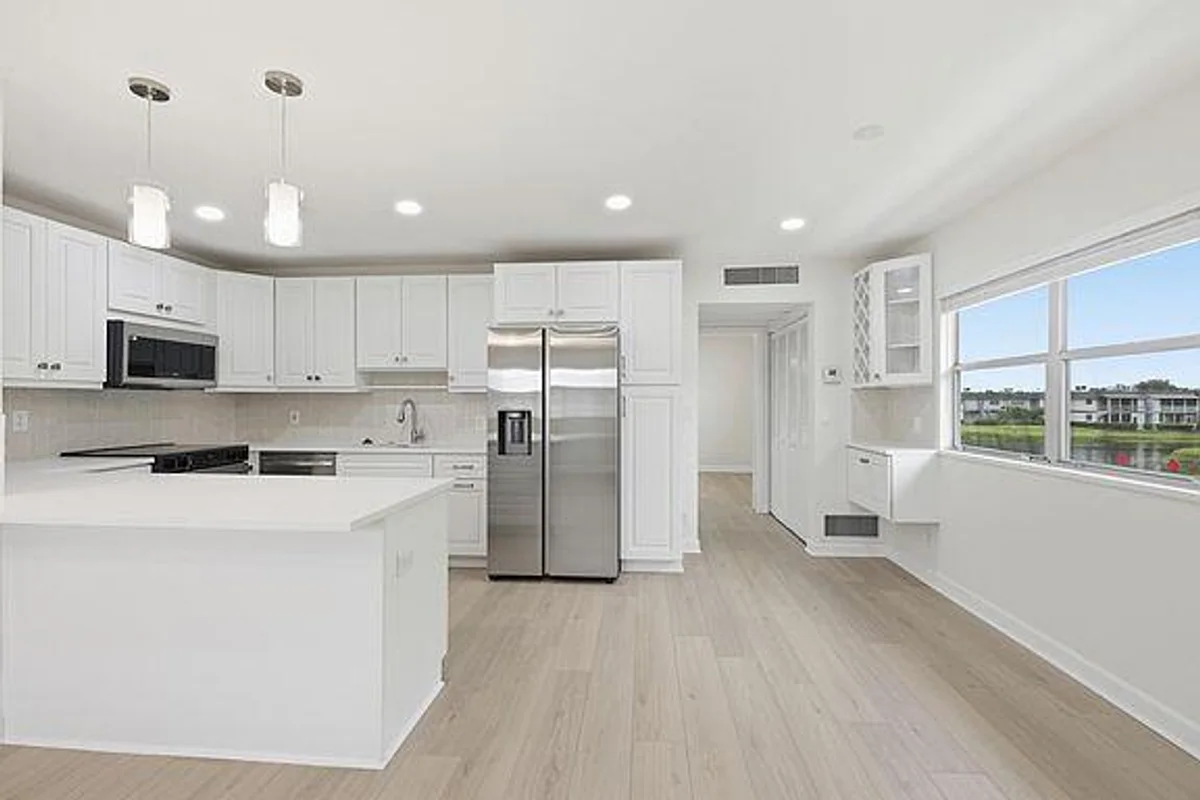 670 Monaco Ct N, Delray Beach: photo 1 of 15