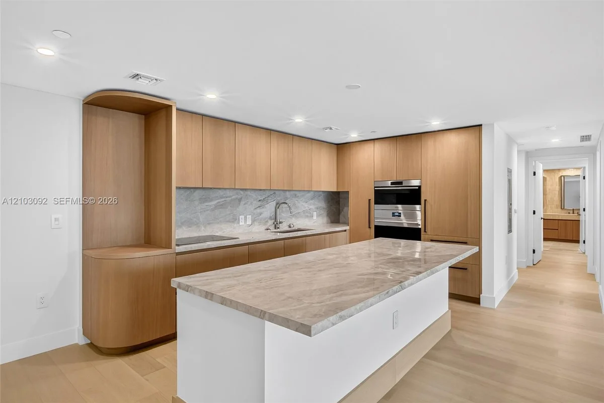 1176 97th St #501, Bay Harbor Islands: photo 1 of 50