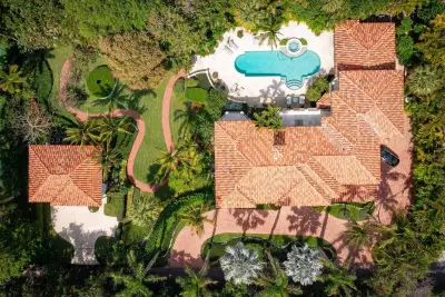 5 Via Sunny, Palm Beach: photo 1 of 38
