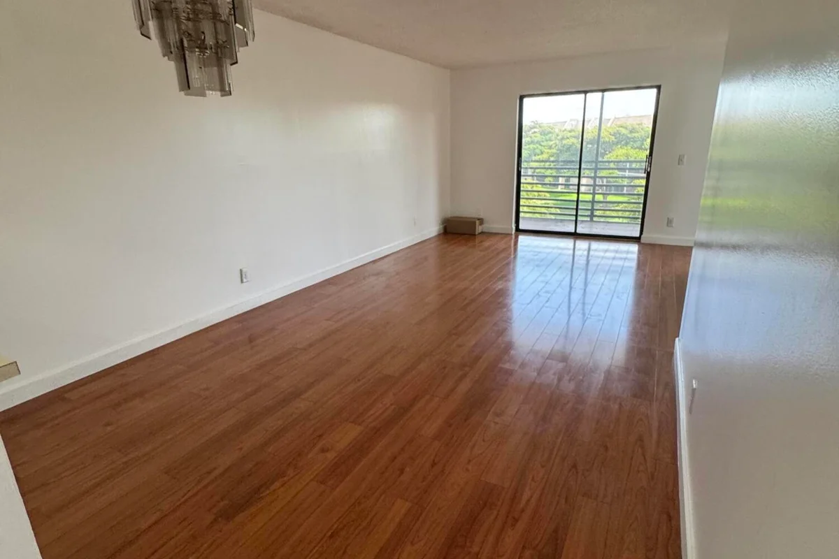 10304 Sunrise Lakes Blvd #312, Sunrise: photo 1 of 21