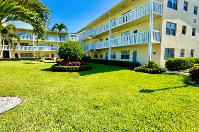 153 Dorset D, Boca Raton: photo 1 of 20