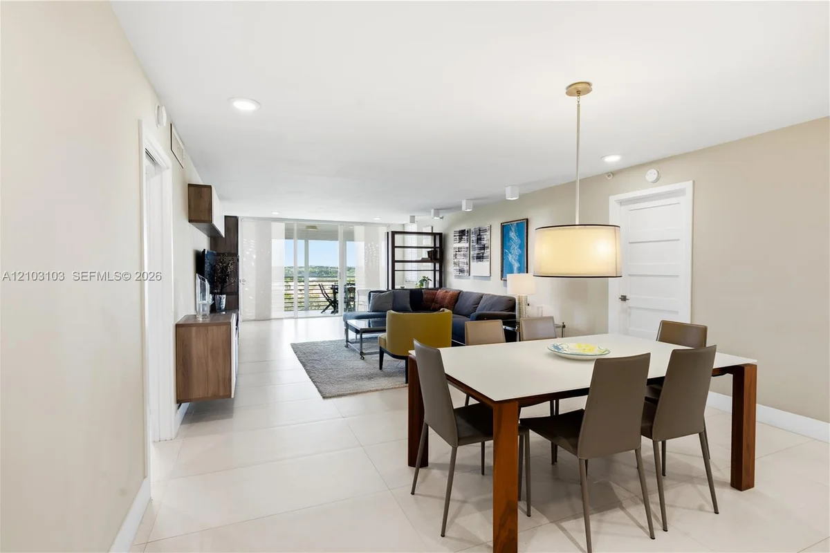 3507 Oaks Way #802, Pompano Beach: photo 1 of 50