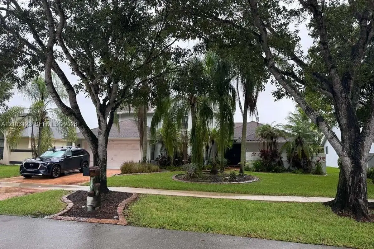 5771 SW 88th Ter, Cooper City: photo 1 of 13