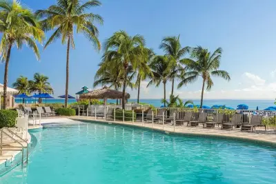 17375 Collins Ave #1506, Sunny Isles Beach: photo 1 of 39
