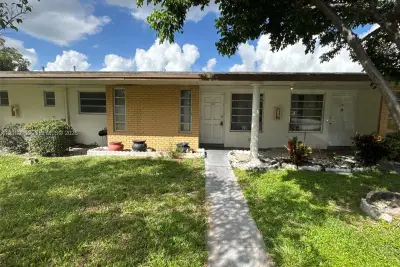 3033 NW 43rd Ave #102, Lauderdale Lakes: photo 1 of 39
