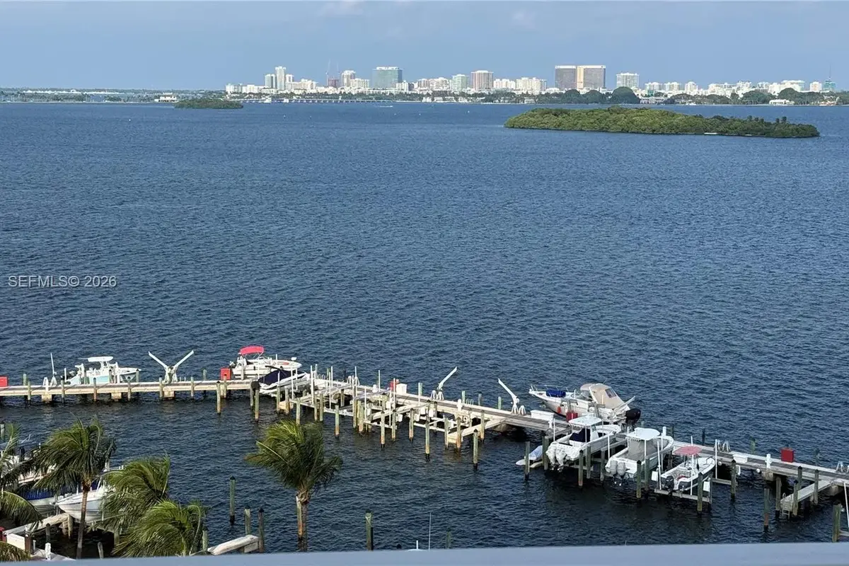 4000 NE Towerside Ter #1101, Miami: photo 1 of 36