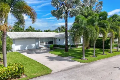 128 Vassar Dr, Lake Worth Beach: photo 1 of 42