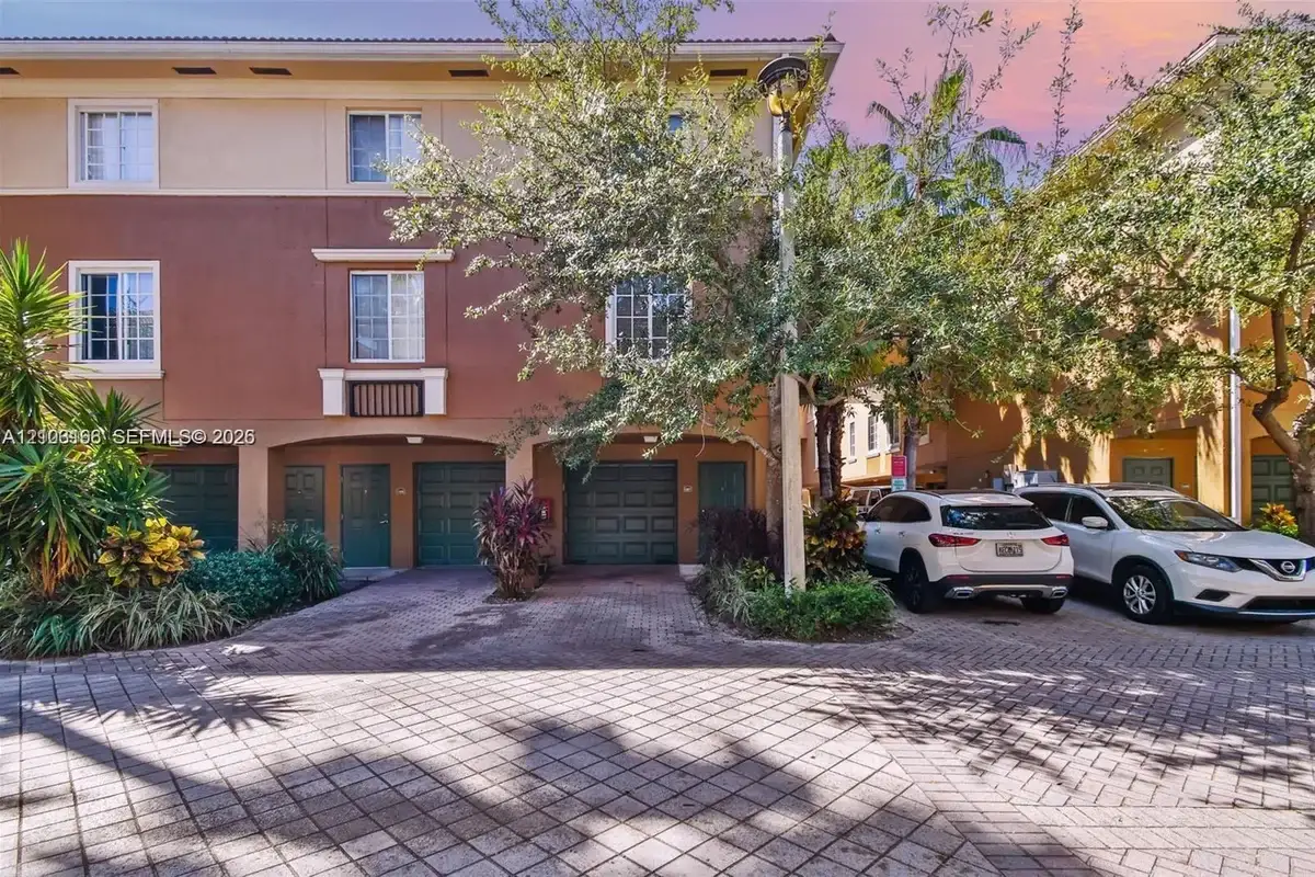 2945 NE 185th St #1407, Aventura: photo 1 of 46