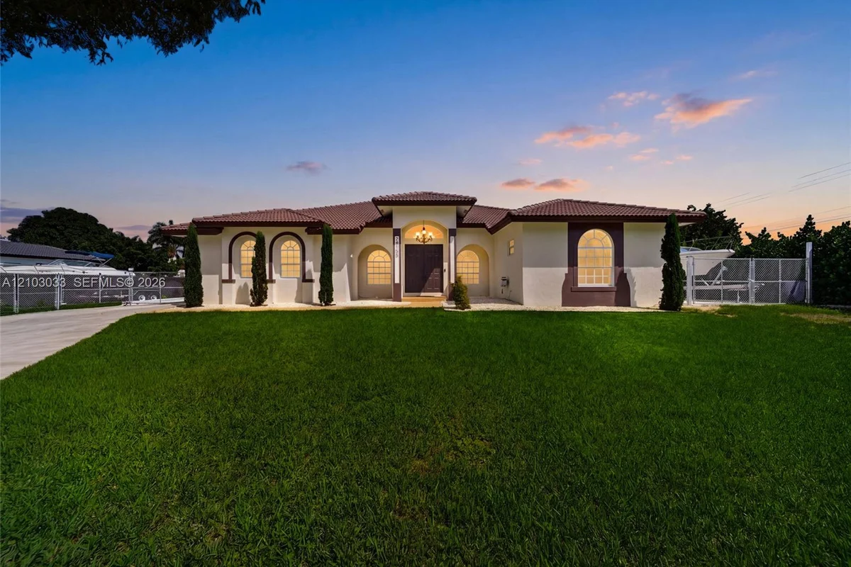28155 SW 166th Ct, Homestead: photo 1 of 46