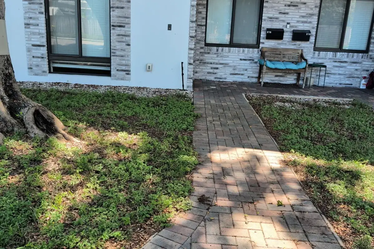 816 SW 12th Ct, Fort Lauderdale: photo 1 of 11