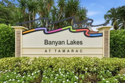 6180 Pine Tree Ln #B, Tamarac: photo 1 of 51