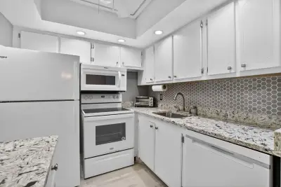 4038 Durham B, Deerfield Beach: photo 1 of 91