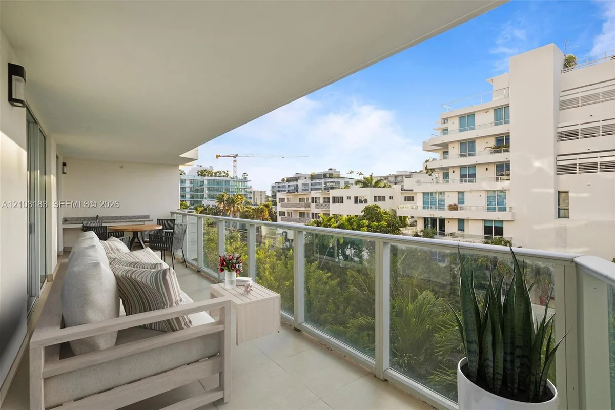 1150 101st St #402, Bay Harbor Islands: photo 1 of 46