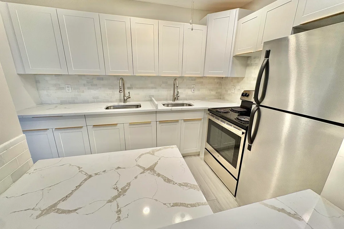 9 Salisbury A, West Palm Beach: photo 1 of 16