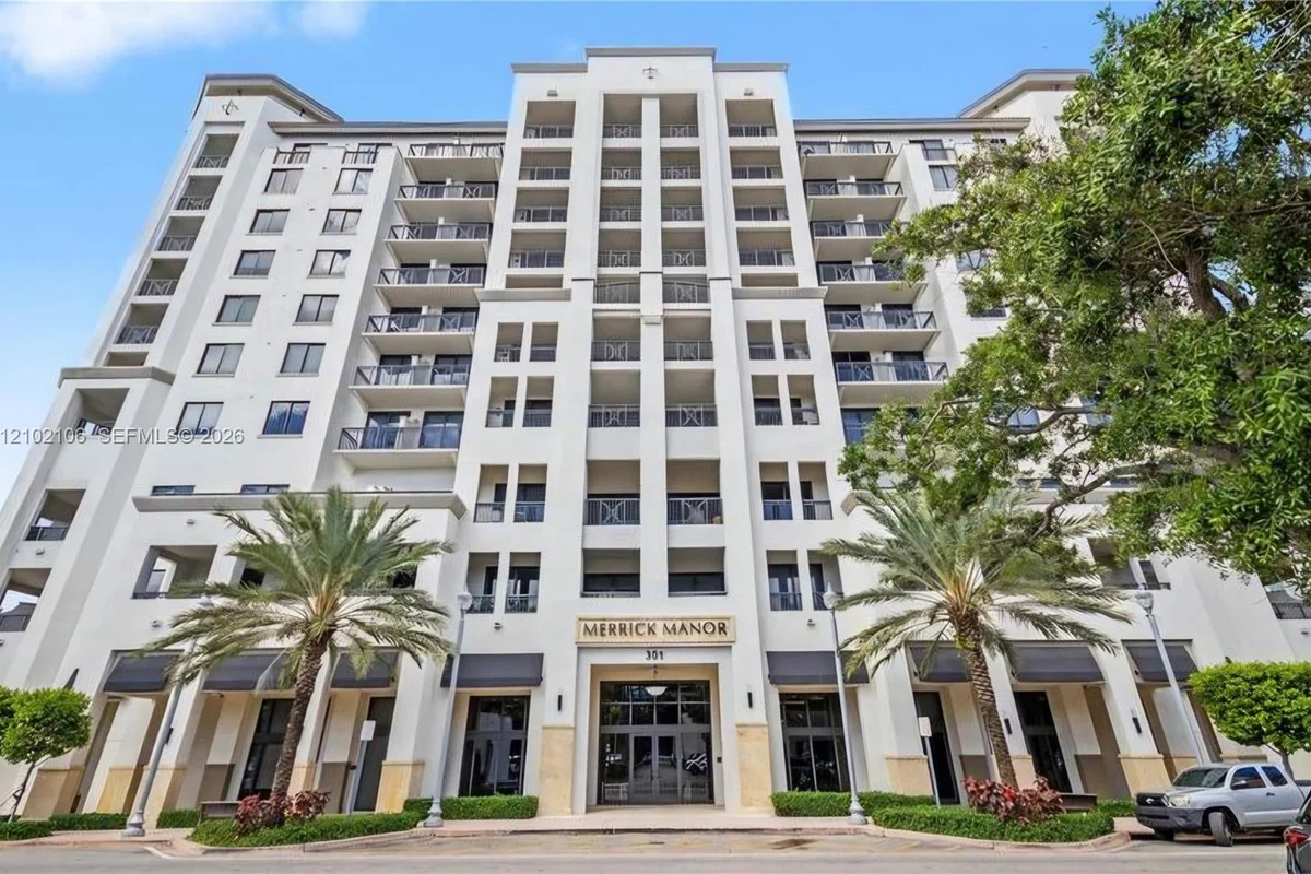 301 Altara Ave #403, Coral Gables: photo 1 of 26