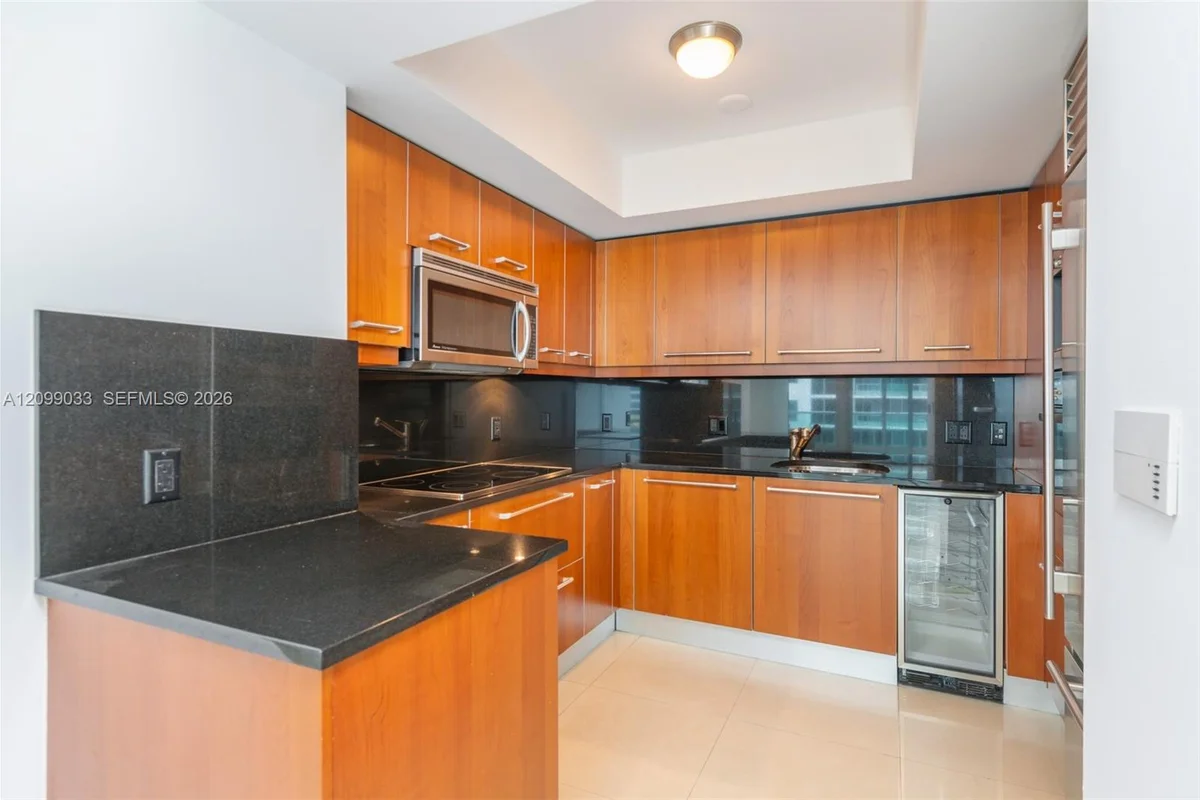 1331 Brickell Bay Dr #606, Miami: photo 1 of 23
