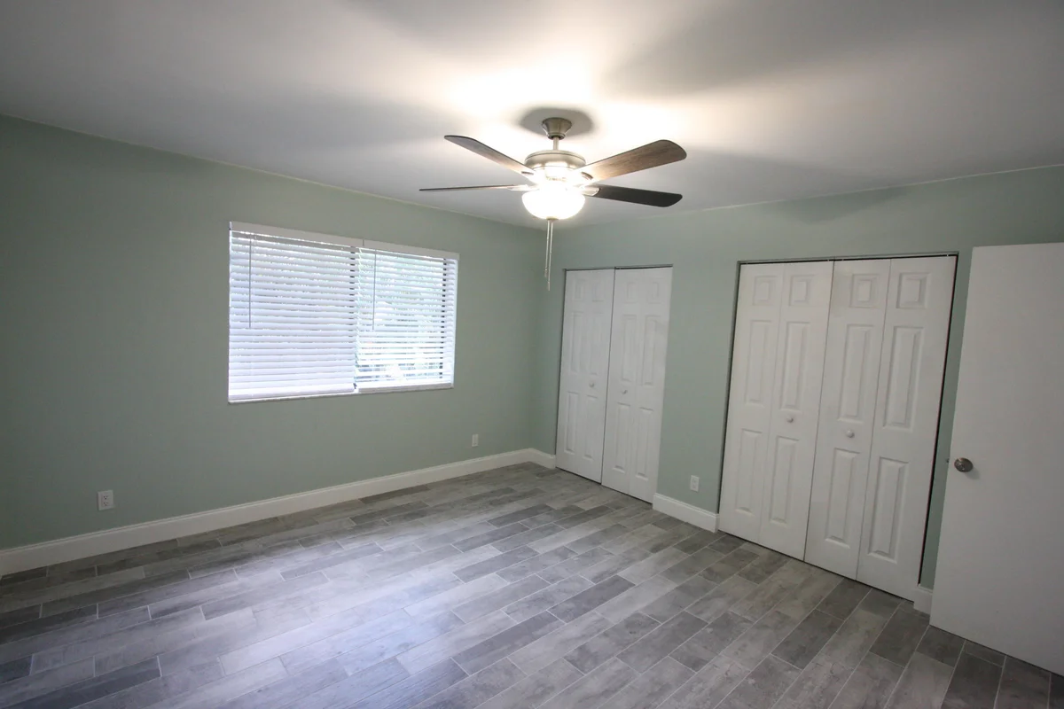 1141 Goldenrod Rd, Wellington: photo 1 of 64