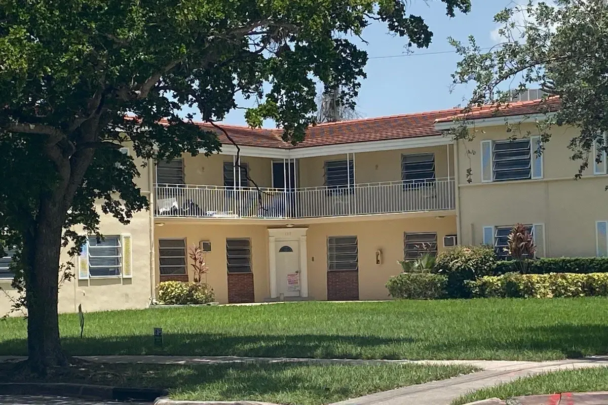 107 Calabria Ave #7, Coral Gables: photo 1 of 10