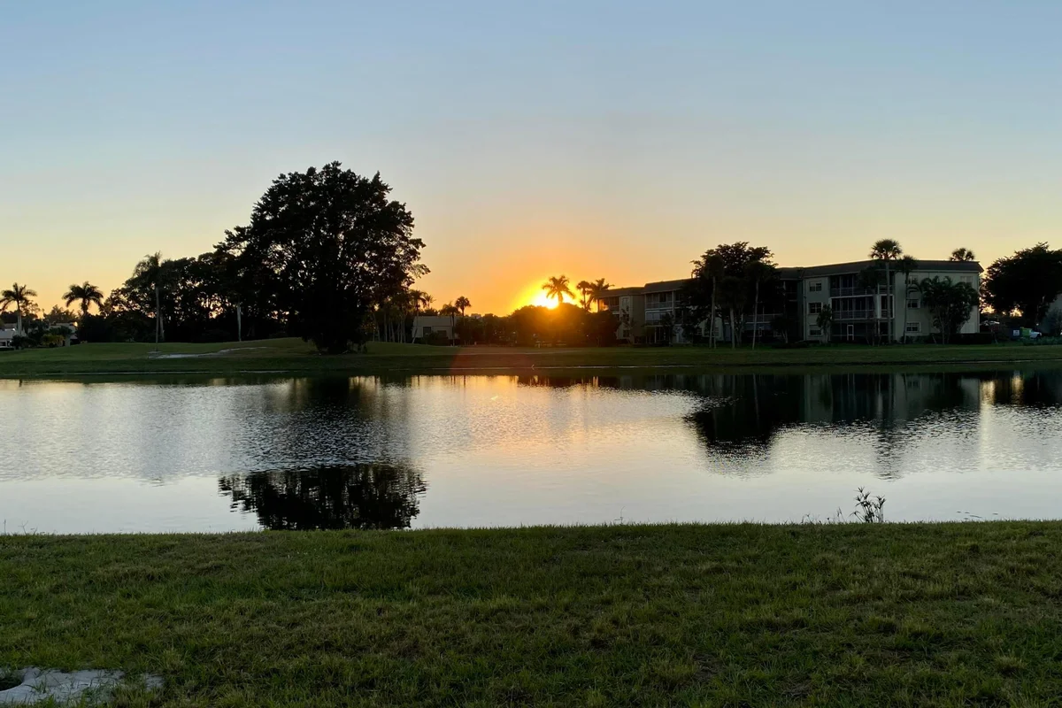 4272 Deste Ct #101, Lake Worth: photo 1 of 25