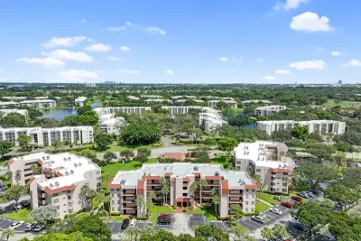 1900 Sabal Palm Dr #205, Davie: photo 1 of 39