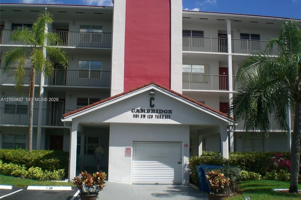1101 SW 128th Ter #405C, Pembroke Pines: photo 1 of 22